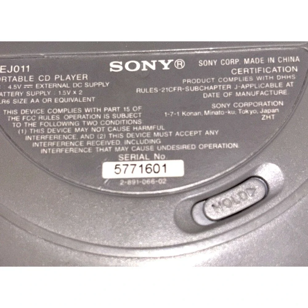Sony Walkman D-EJ011 Portable CD Player Silver G-Protection for Parts/ Repair